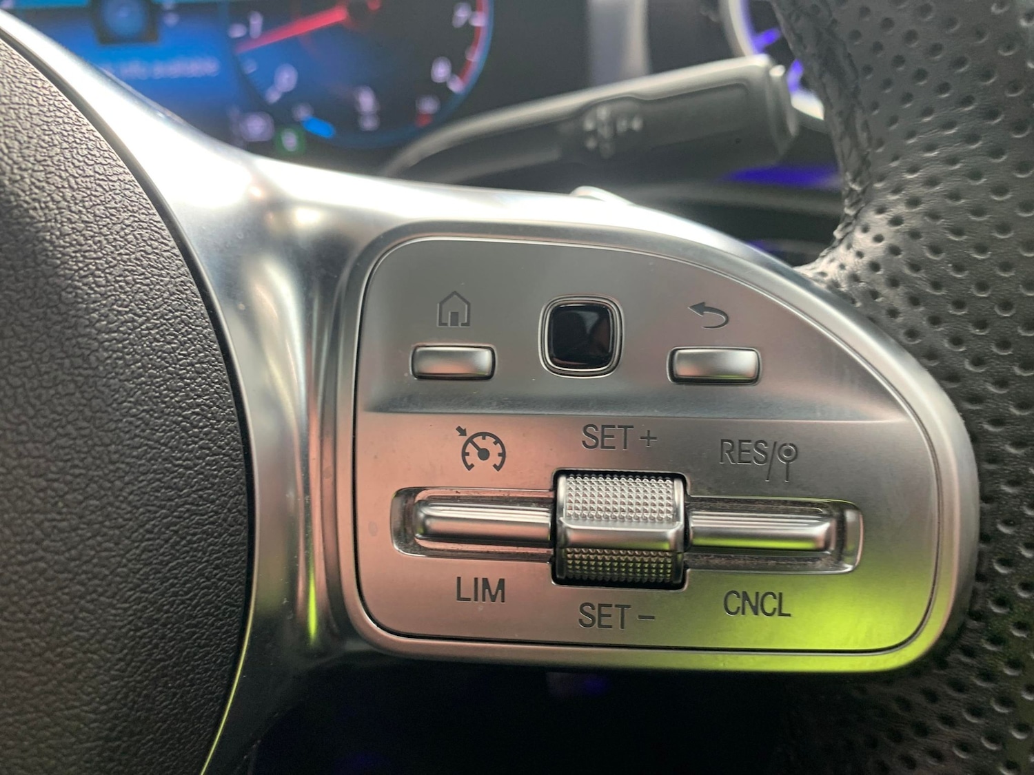 Used Mercedes-Benz CLA 2022 for sale - 76196995: Photo 27