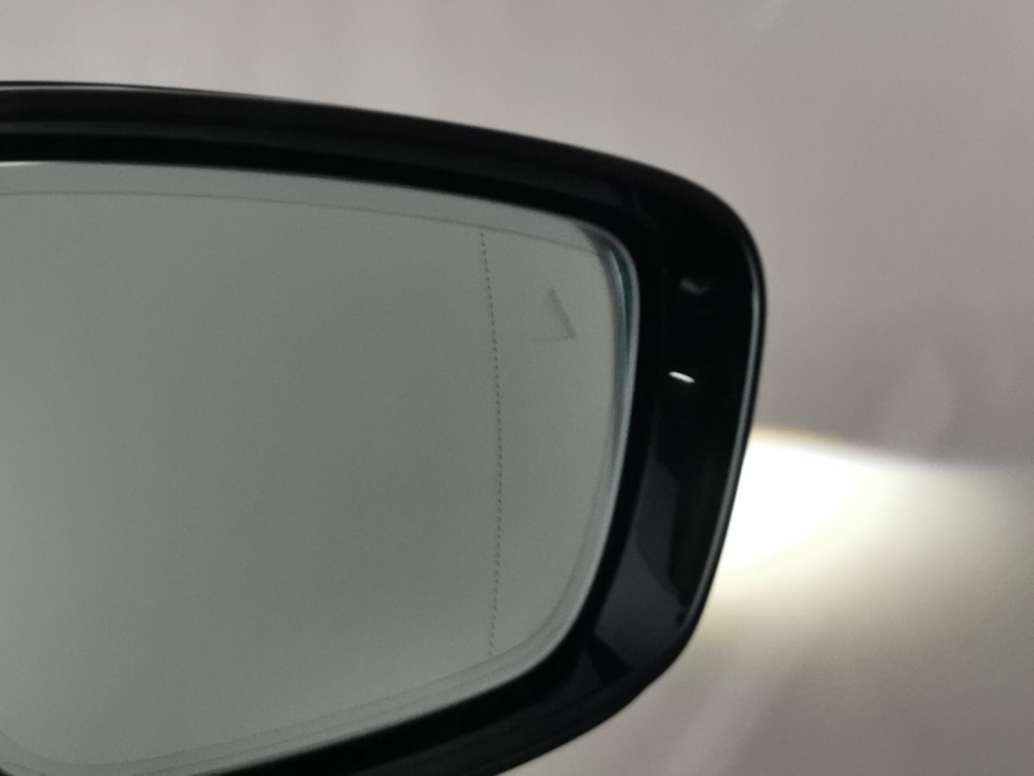 Used BMW i4 2022 for sale - 76379179: Photo 22