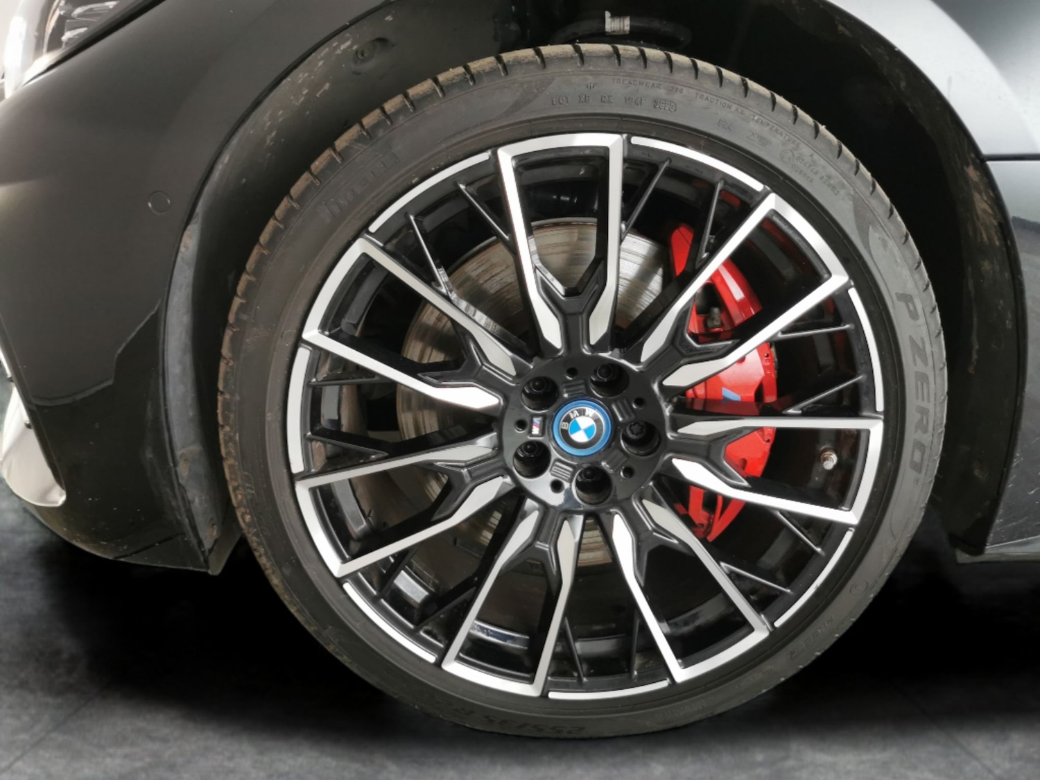 Used BMW i4 2022 for sale - 76379179: Photo 39