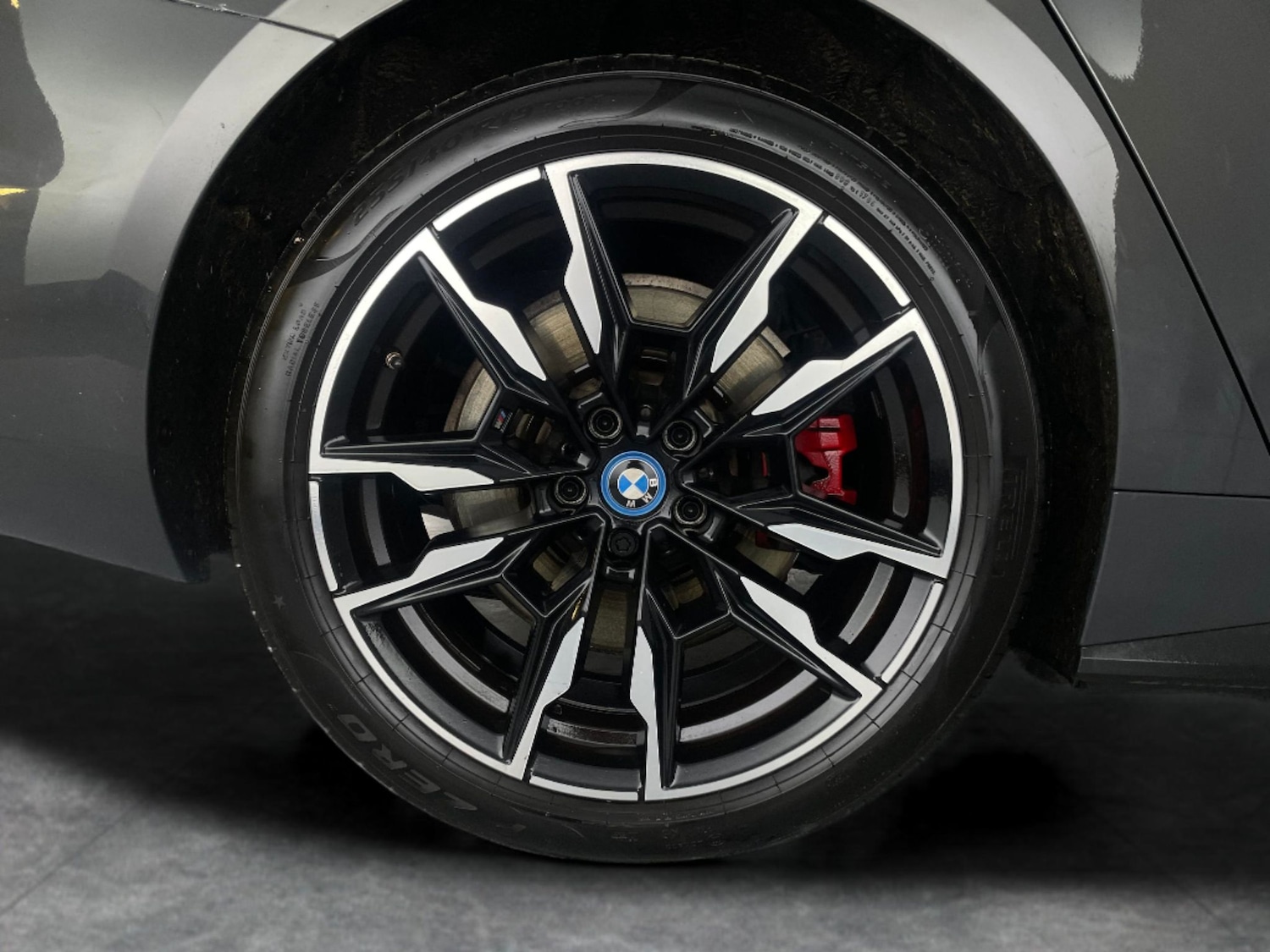 Used BMW i4 2023 for sale - 78197827: Photo 35