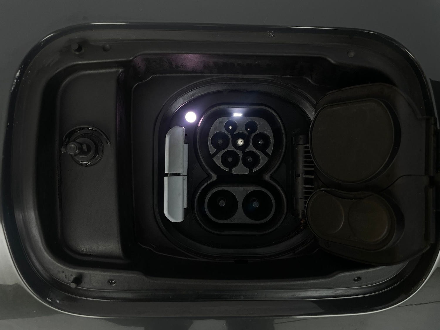 Used BMW i4 2023 for sale - 78197827: Photo 41