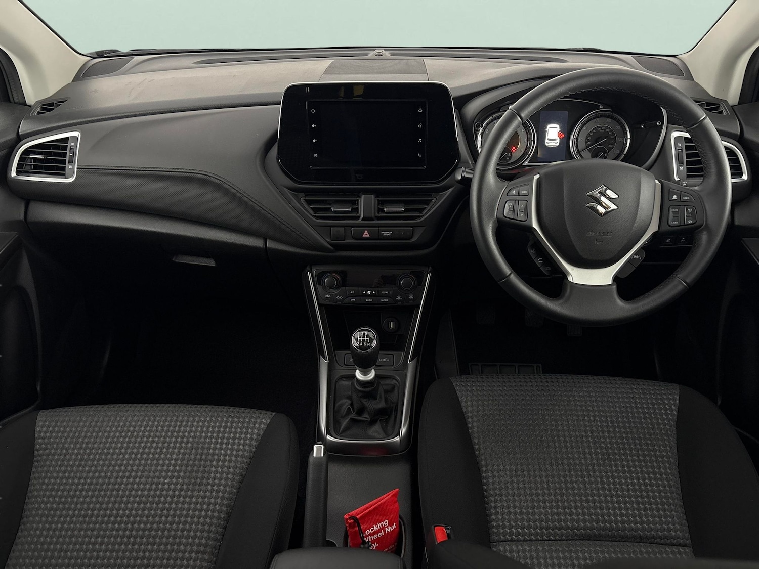 Used Suzuki SX4 S-Cross 2023 for sale - 76796889: Photo 6