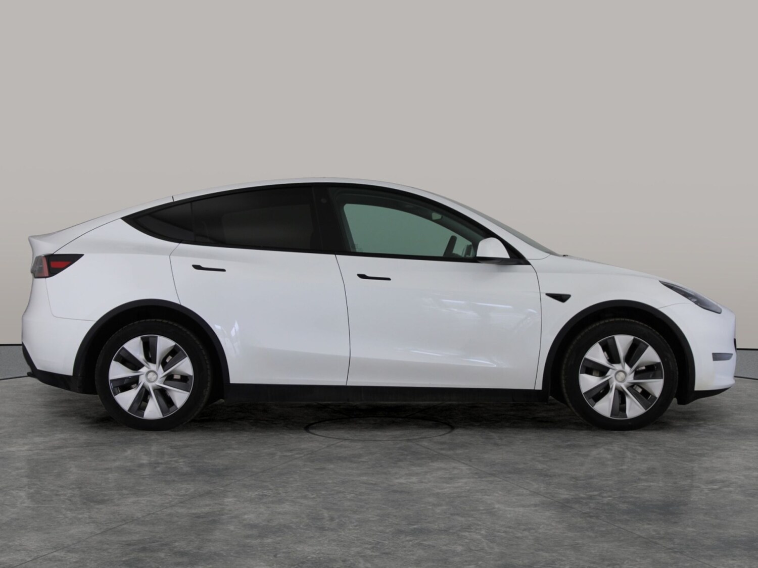 Used Tesla Model Y 2024 for sale - 77902148: Photo 10