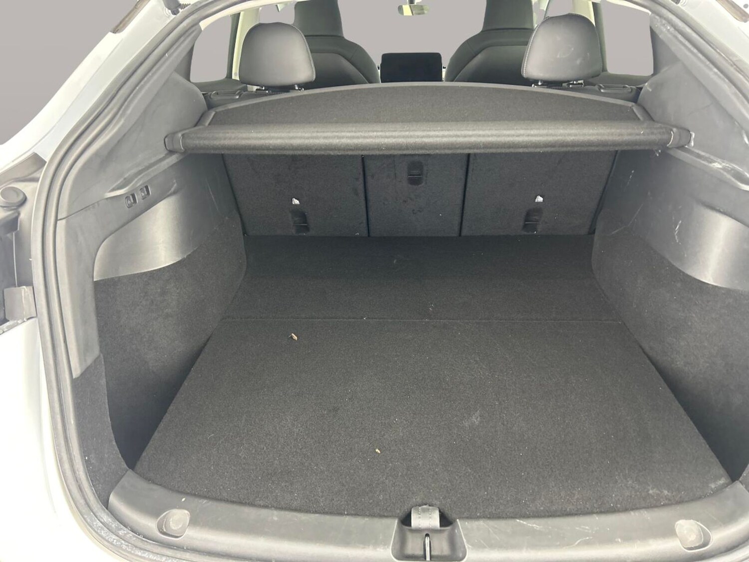 Used Tesla Model Y 2024 for sale - 77902148: Photo 8