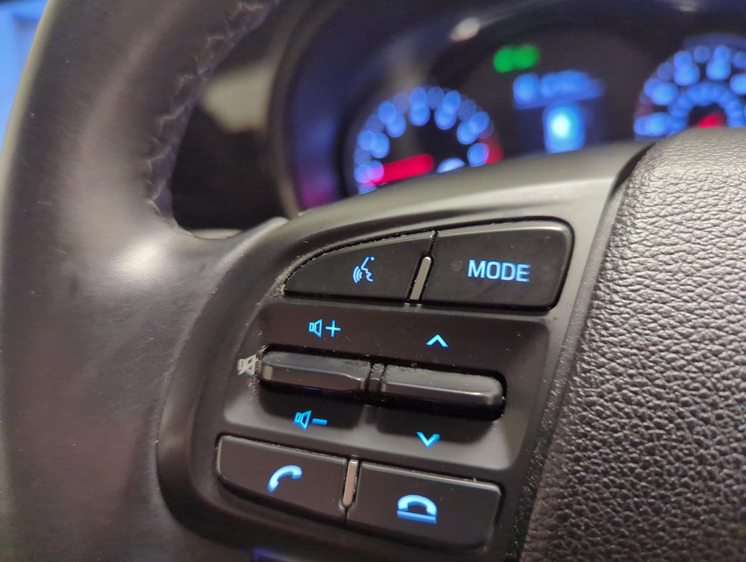 Used Hyundai i10 2023 for sale - 77458236: Photo 21