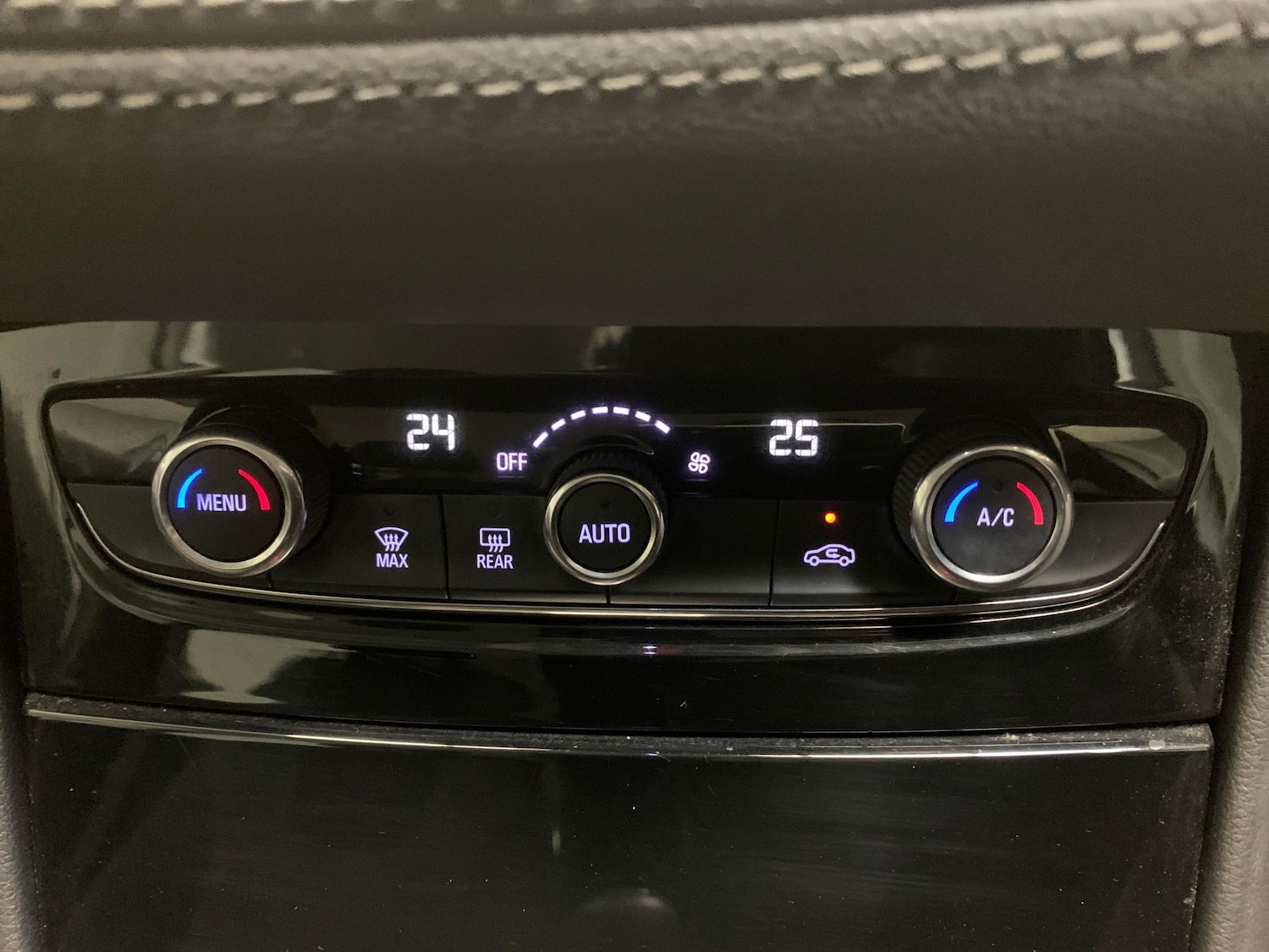 Used Vauxhall Grandland X 2021 for sale - 76141185: Photo 23