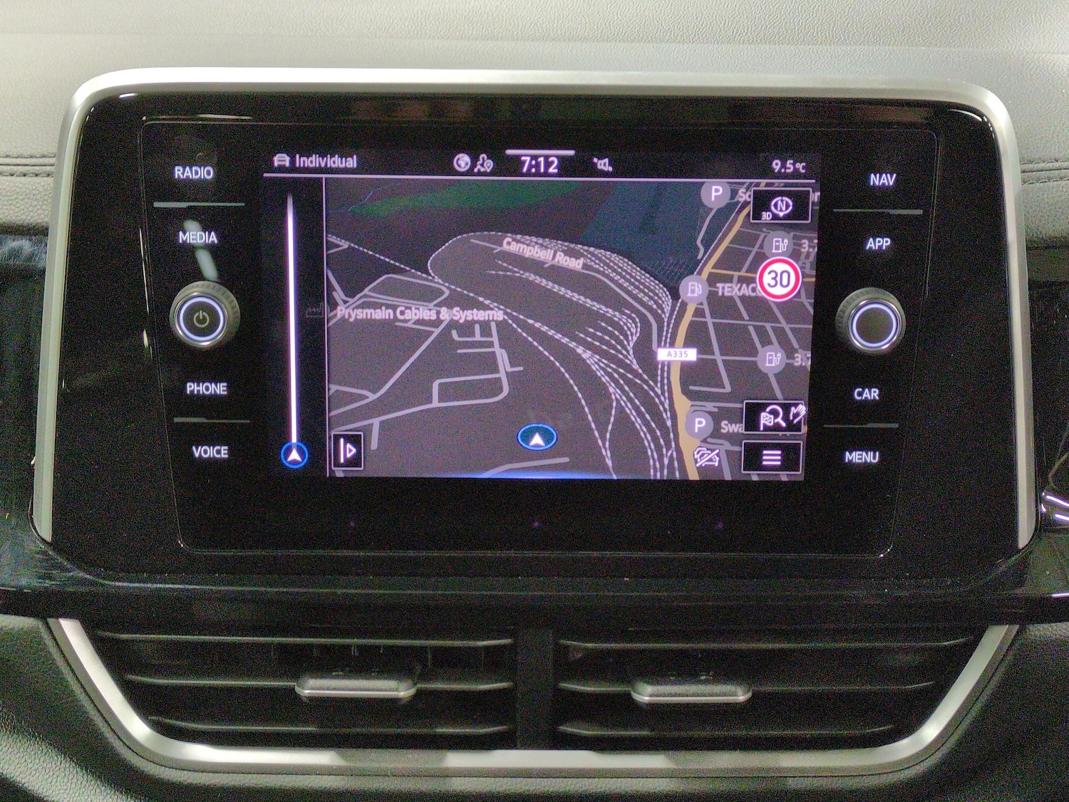 Used Volkswagen T-Roc 2025 for sale - 77248428: Photo 5