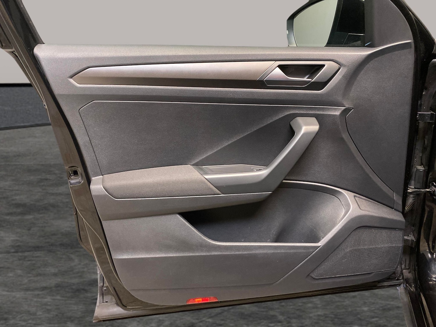 Used Volkswagen T-Roc 2020 for sale - 78149431: Photo 25