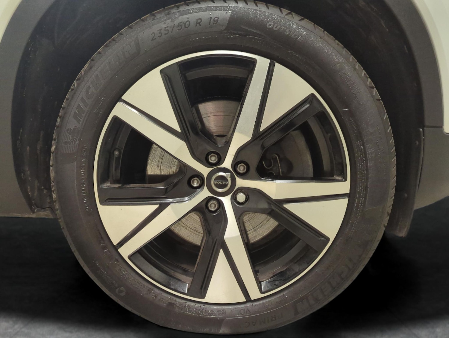 Used Volvo XC40 2021 for sale - 78075132: Photo 28