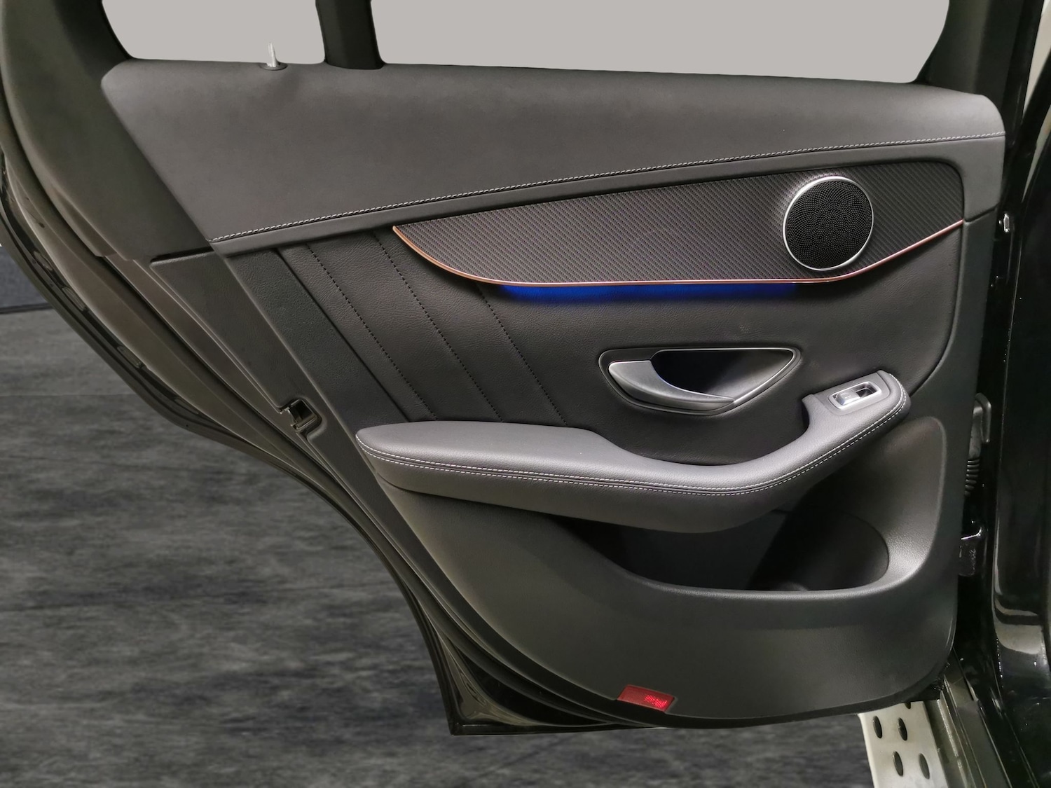 Used Mercedes-Benz EQC 2023 for sale - 77398761: Photo 27