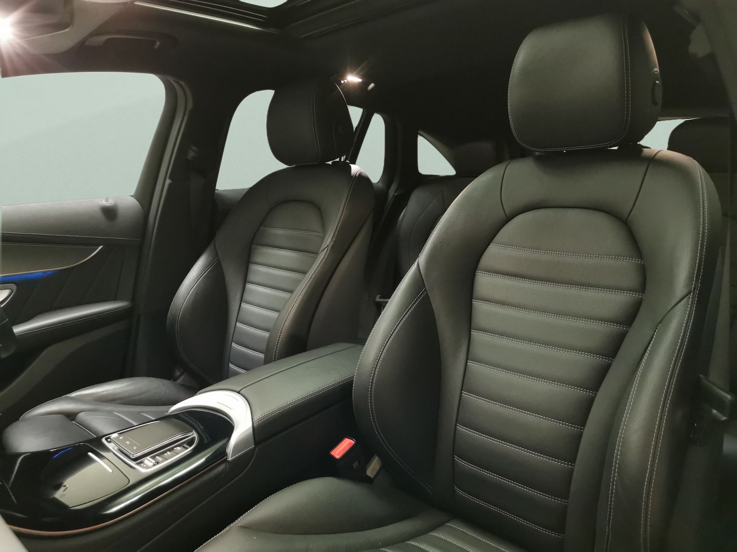 Used Mercedes-Benz EQC 2023 for sale - 77398761: Photo 7