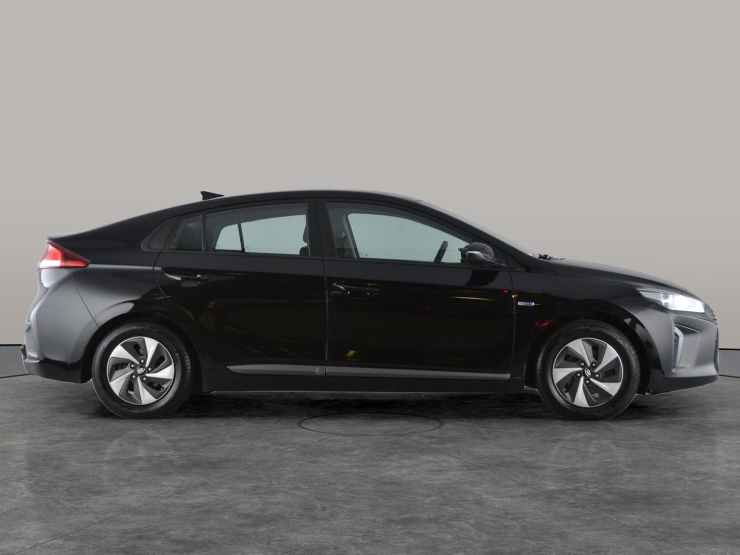Used Hyundai IONIQ 2018 for sale - 76374859: Photo 13