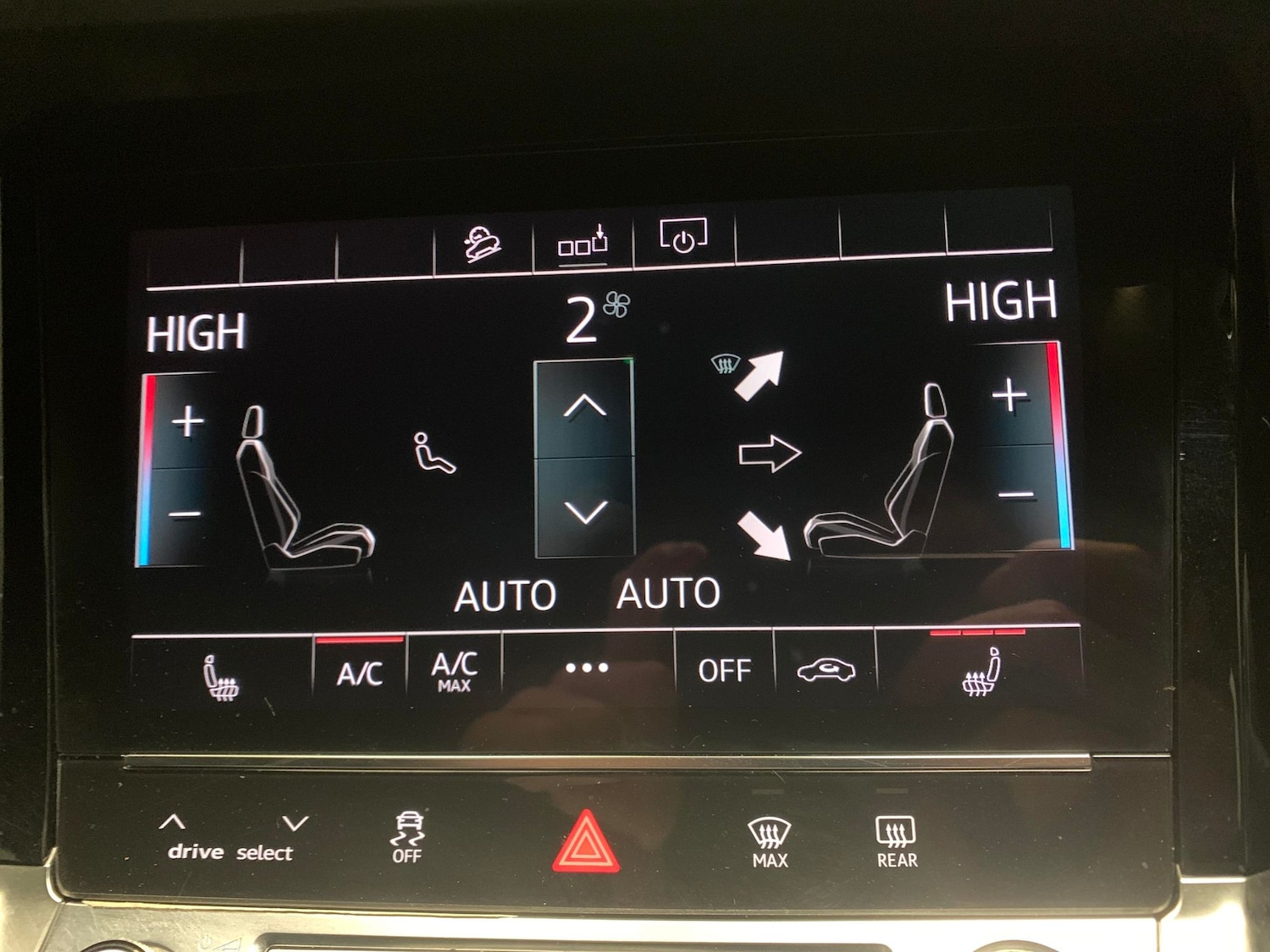 Used Audi e-tron 2020 for sale - 77208104: Photo 16