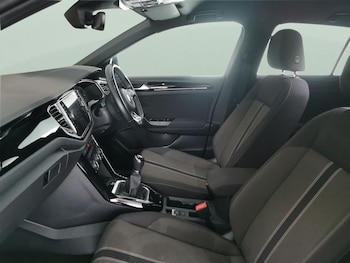 Used Volkswagen T-Roc undefined for sale - 77432376: Photo