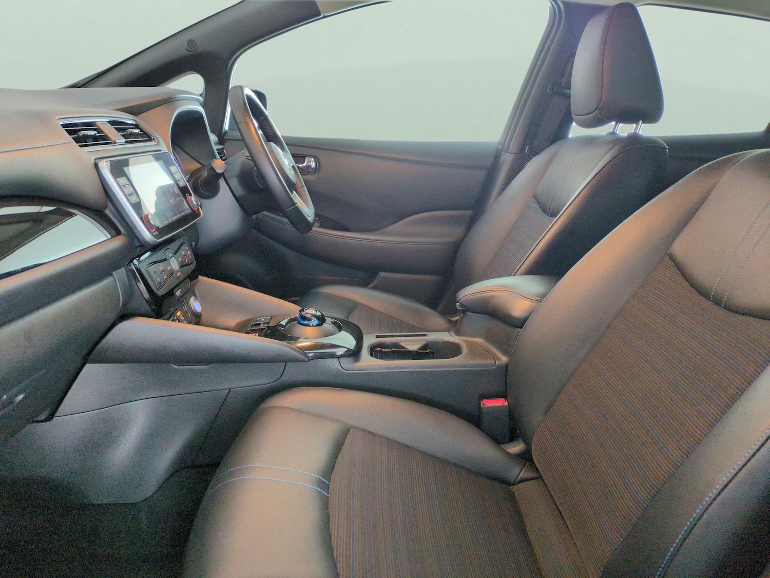 Used Nissan Leaf 2021 for sale - 77617480: Photo 4