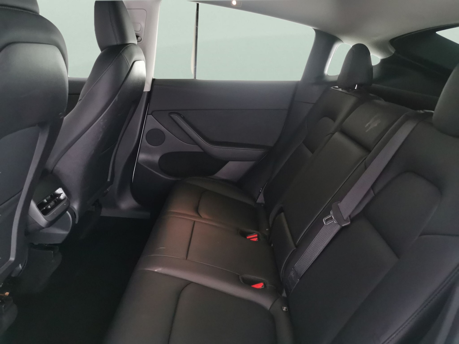 Used Tesla Model Y 2023 for sale - 76946557: Photo 30