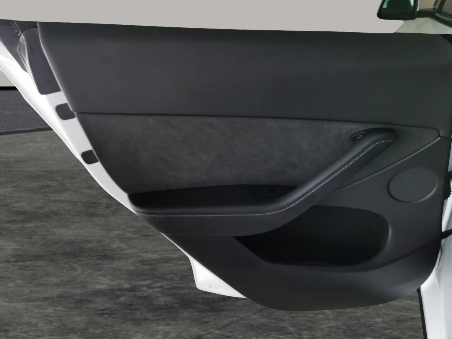 Used Tesla Model Y 2023 for sale - 76946557: Photo 32