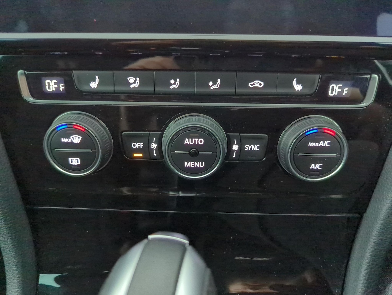 Used Volkswagen Golf 2019 for sale - 77462237: Photo 18