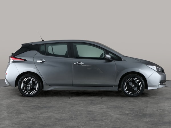 Used Nissan Leaf 2022 for sale - 76300638: Photo 12