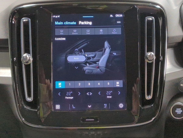 Used Volvo XC40 2023 for sale - 76288425: Photo 22