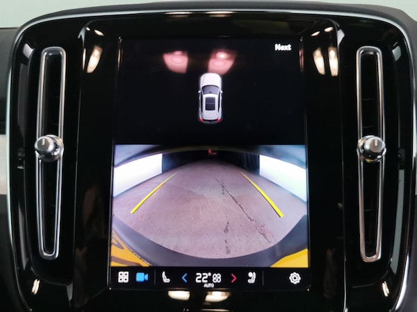 Used Volvo XC40 2023 for sale - 76288425: Photo 7