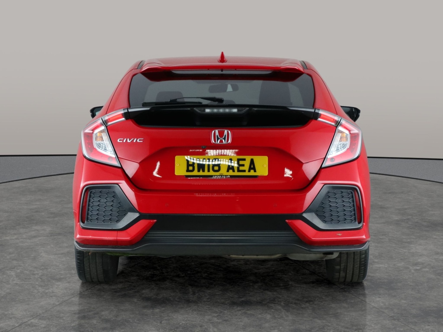 Used Honda Civic 2018 for sale - 76652998: Photo 11