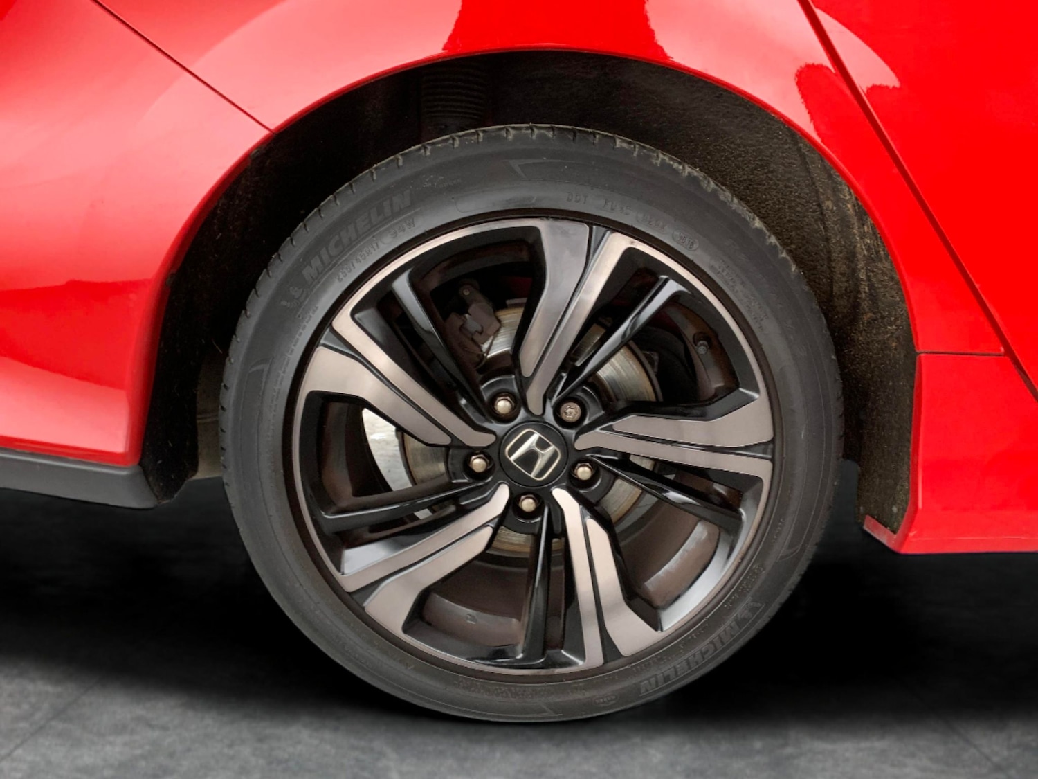 Used Honda Civic 2018 for sale - 76652998: Photo 22