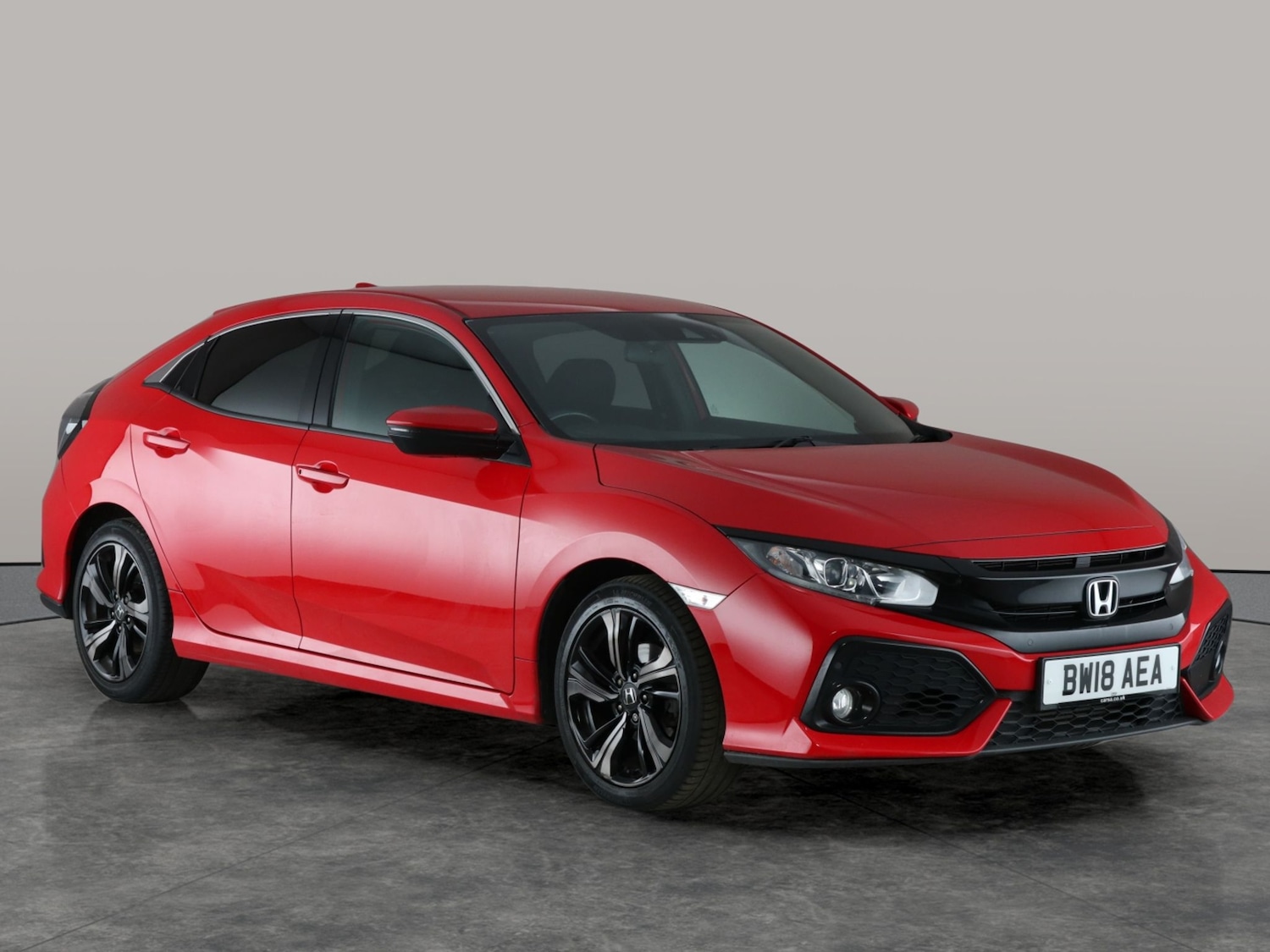 Used Honda Civic 2018 for sale - 76652998: Photo 8
