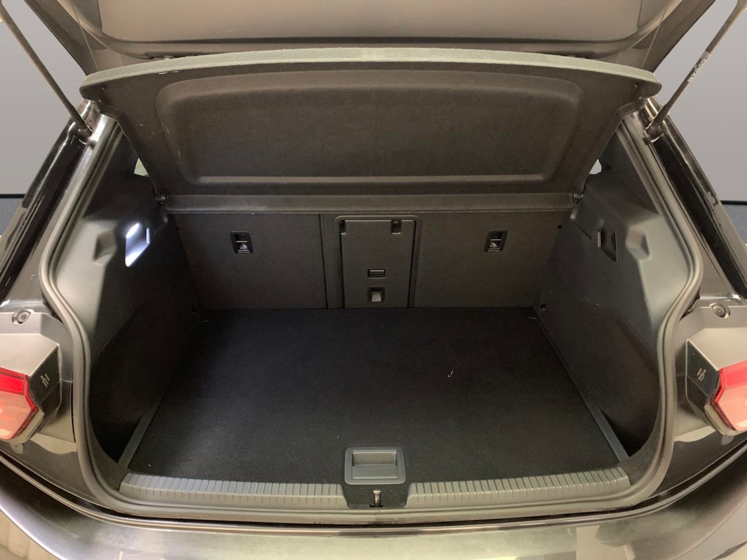 Used Volkswagen ID.3 2022 for sale - 76542588: Photo 31