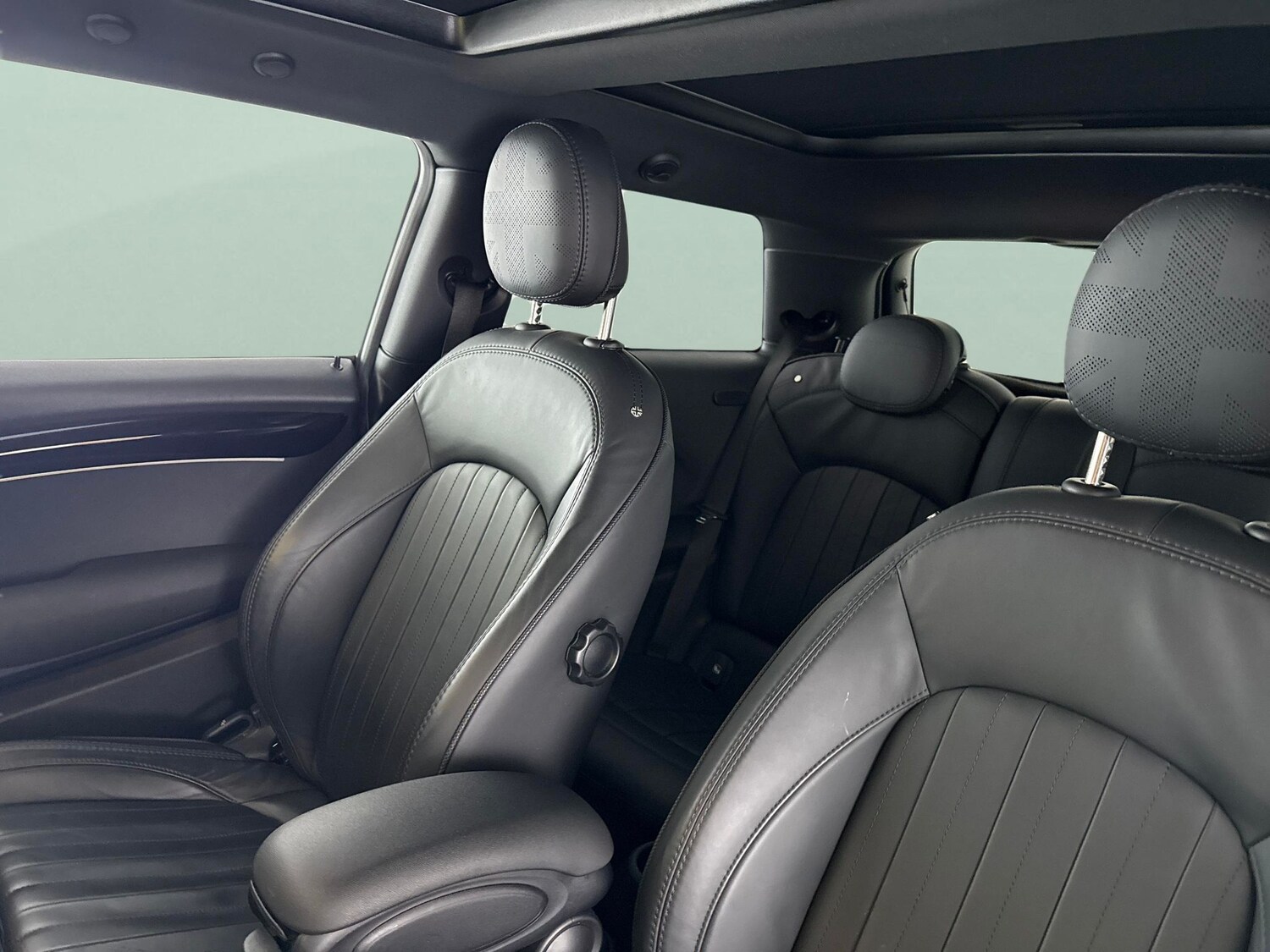 Used MINI Hatch 2021 for sale - 77885708: Photo 8