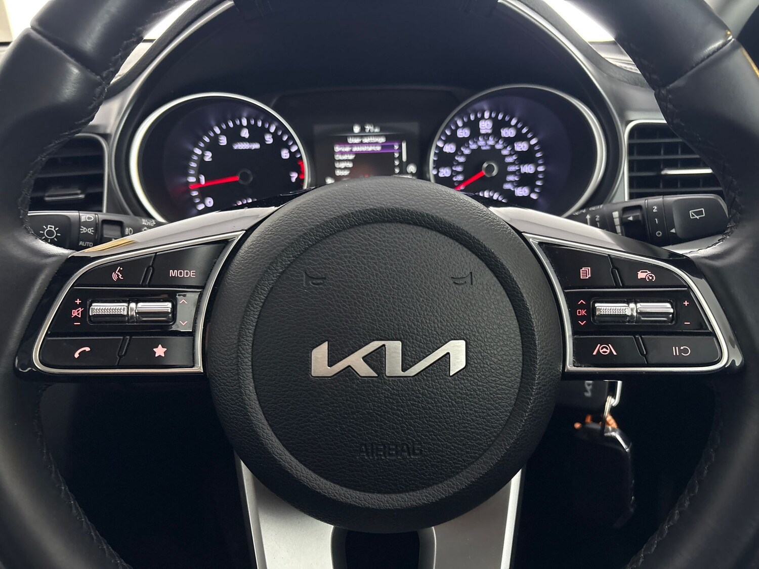 Used Kia Ceed 2024 for sale - 77617524: Photo 23