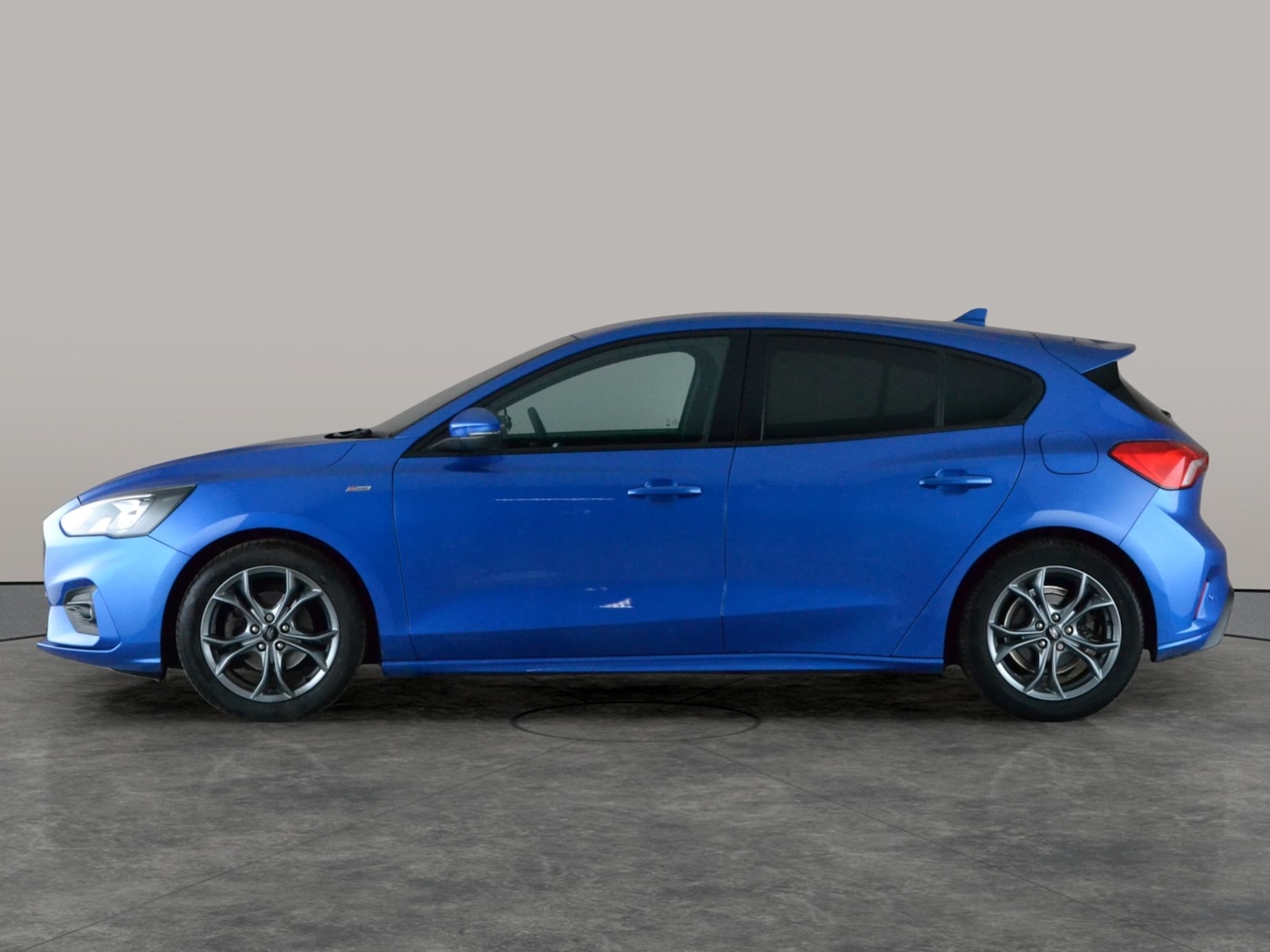 Used Ford Focus 2020 for sale - 77614930: Photo 11
