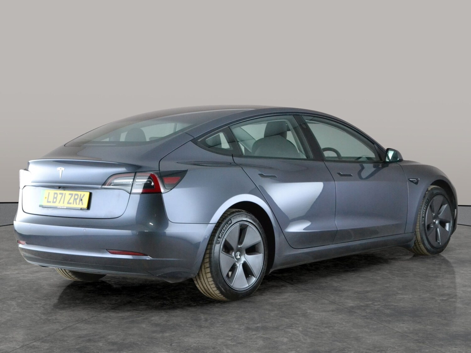 Used Tesla Model 3 2021 for sale - 77979338: Photo 10