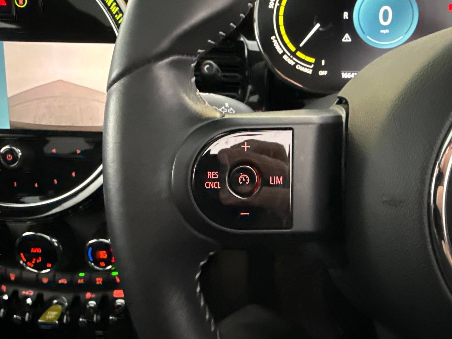 Used MINI Hatch 2021 for sale - 77848432: Photo 24