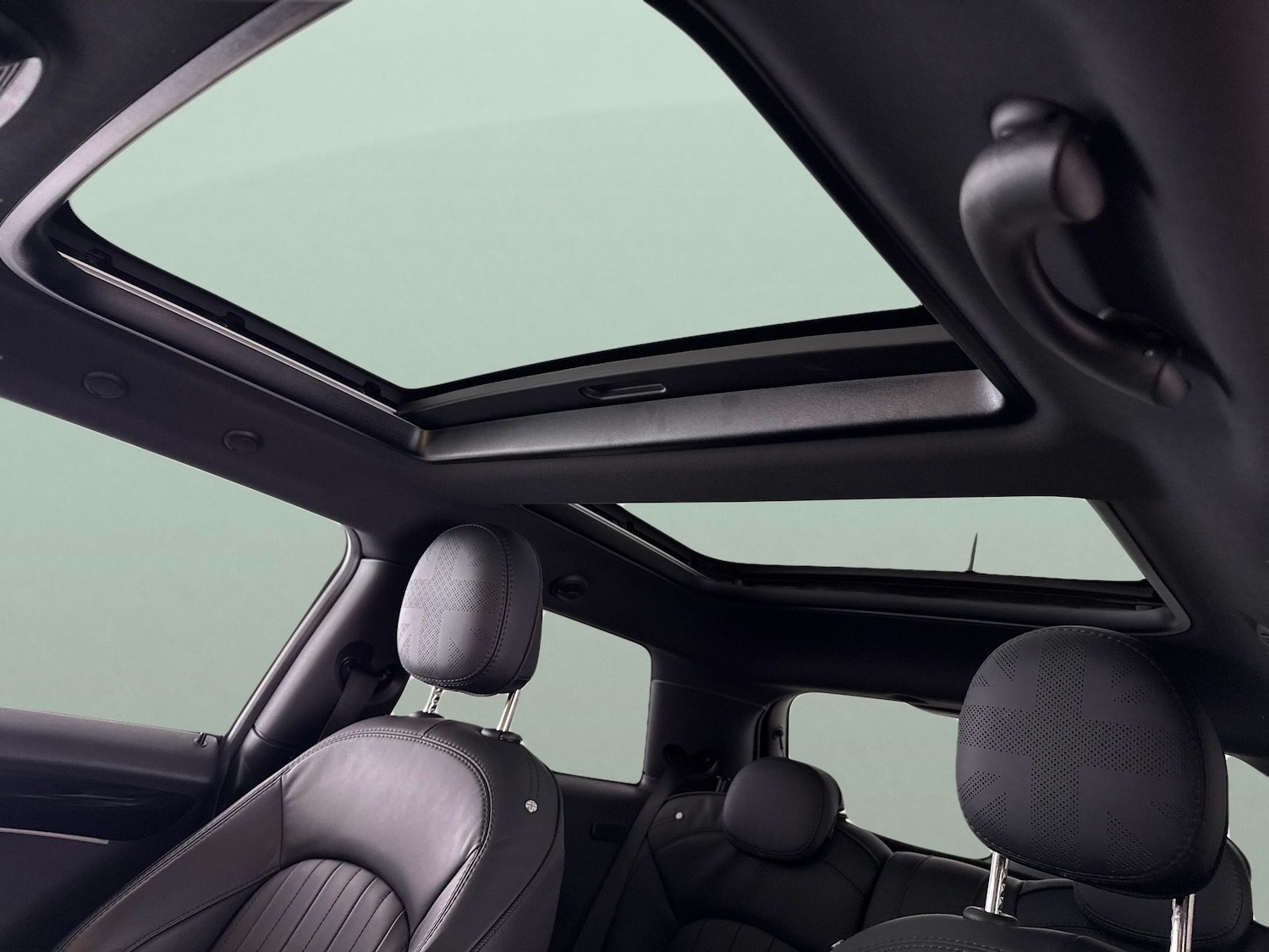 Used MINI Hatch 2021 for sale - 77848432: Photo 5