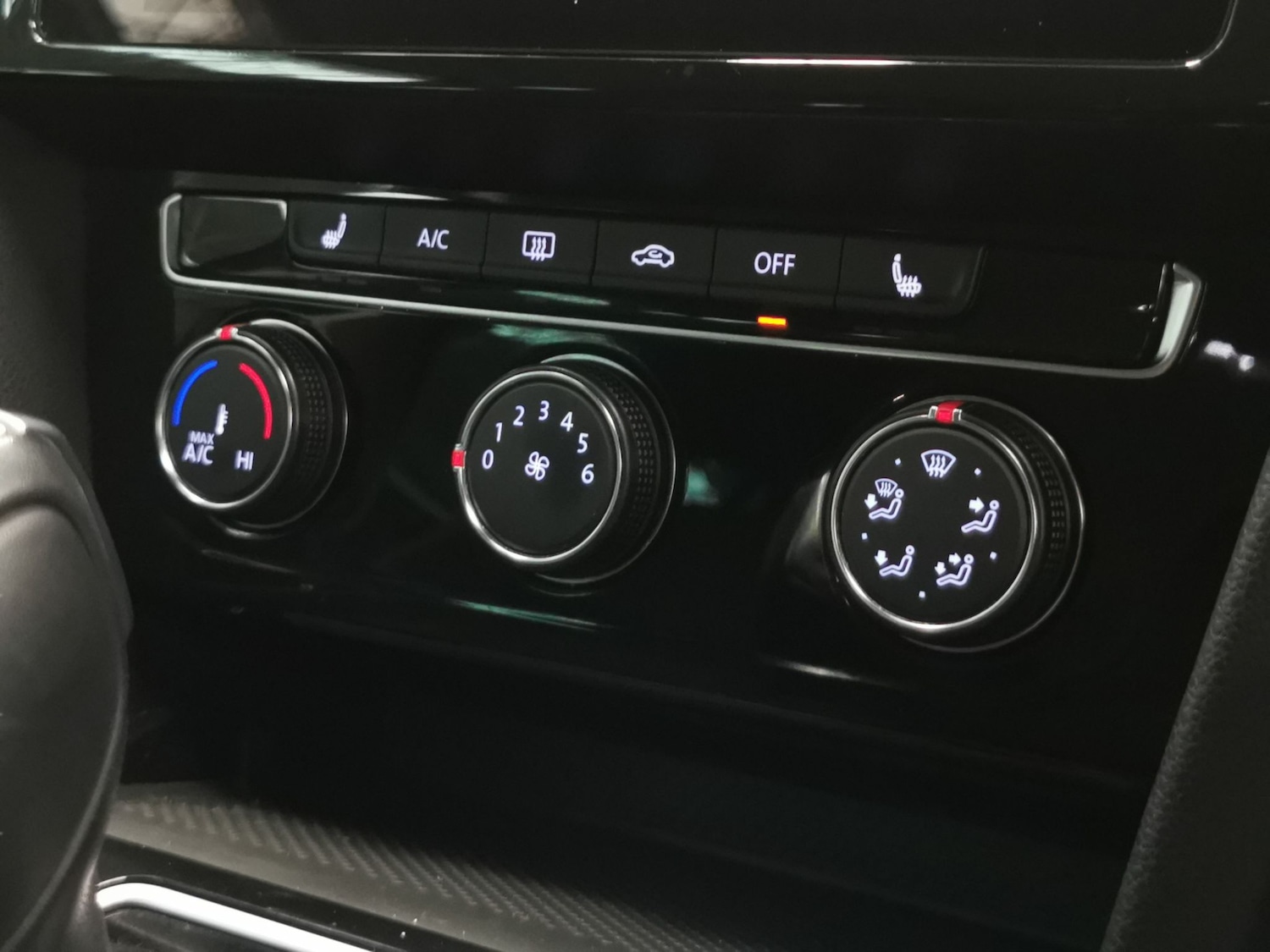 Used Volkswagen Passat 2022 for sale - 77043732: Photo 17