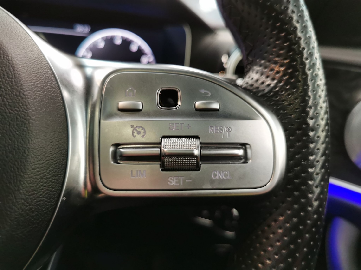 Used Mercedes-Benz E Class 2019 for sale - 77300873: Photo 23