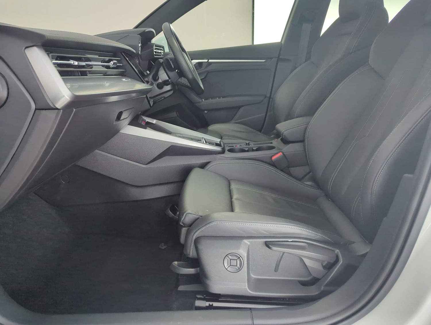 Used Audi A3 2024 for sale - 77311231: Photo 4