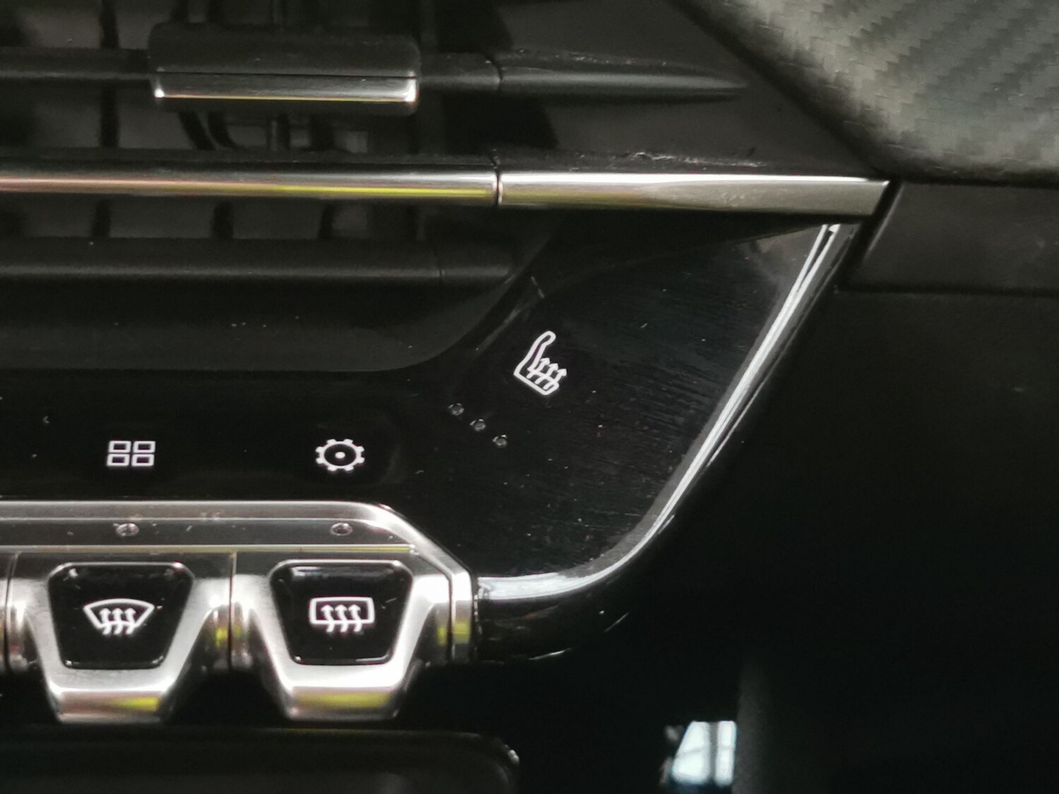 Used Peugeot 2008 2023 for sale - 77472244: Photo 18