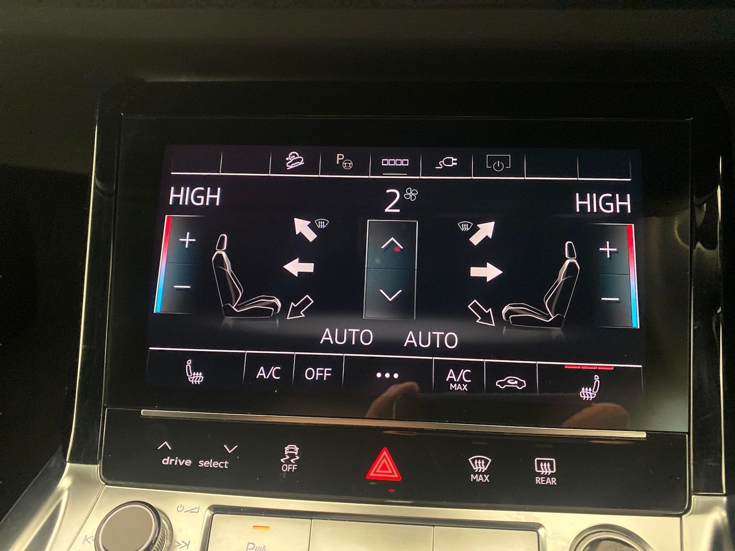 Used Audi e-tron 2023 for sale - 77307935: Photo 17