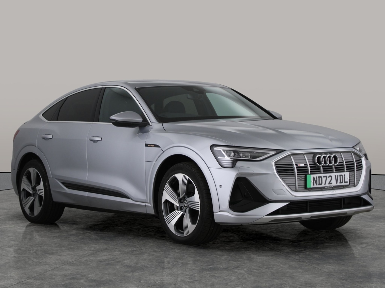 Used Audi e-tron 2023 for sale - 77307935: Photo 8