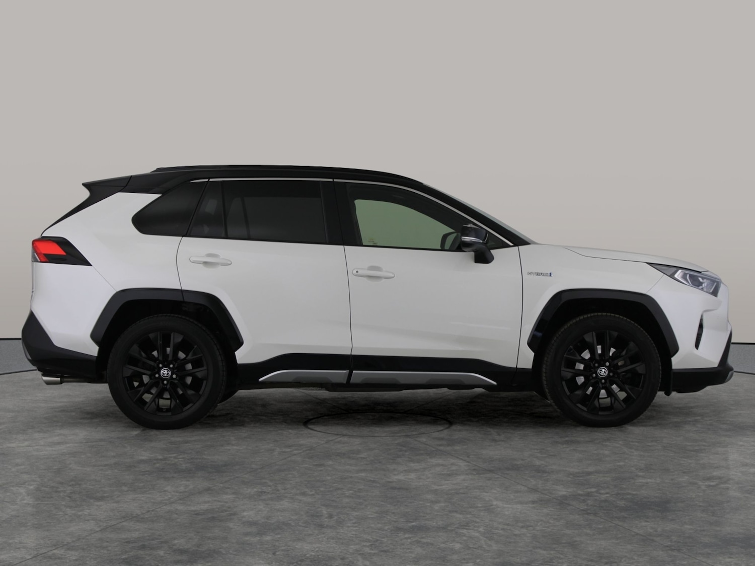 Used Toyota RAV4 2021 for sale - 76459394: Photo 6