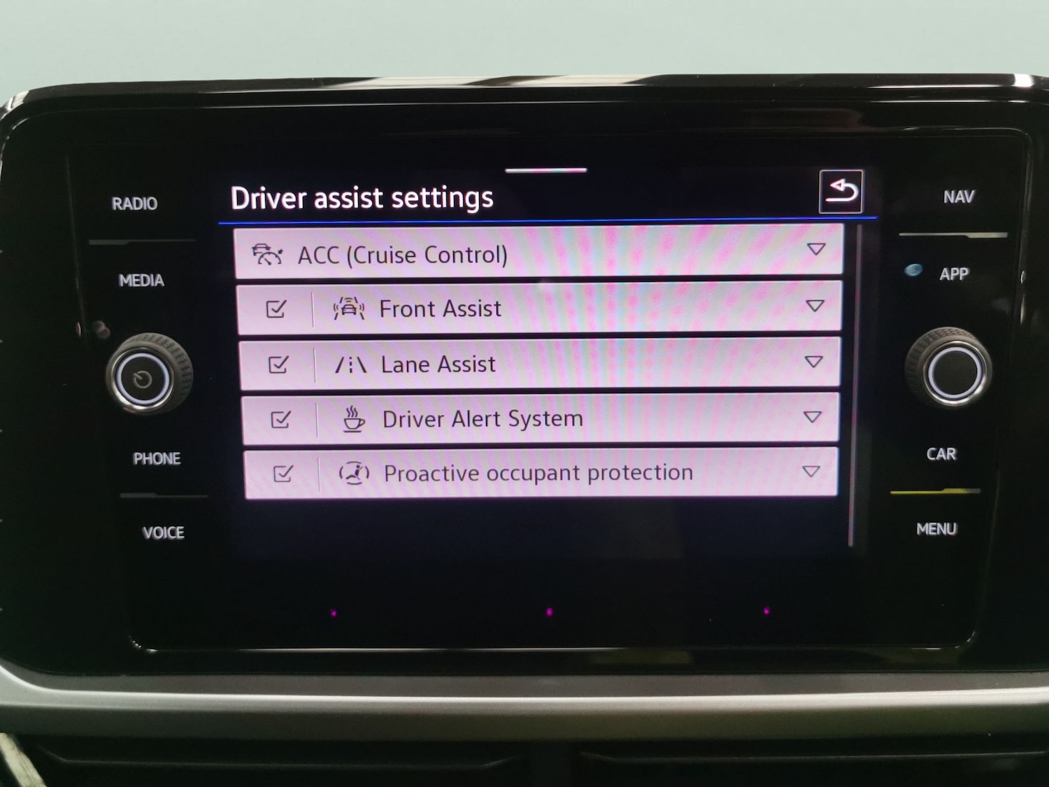 Used Volkswagen T-Roc 2022 for sale - 77347390: Photo 20