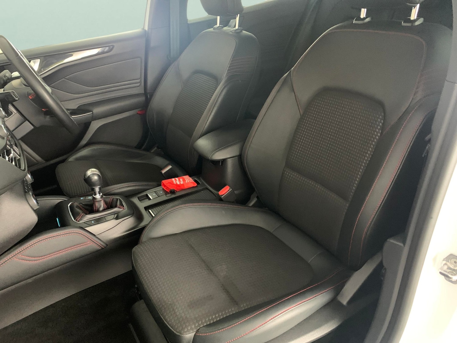 Used Ford Focus 2021 for sale - 76526579: Photo 4