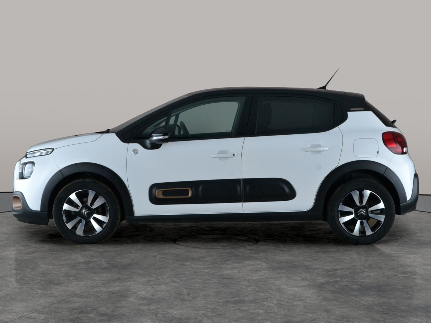 Used Citroen C3 2023 for sale - 77763220: Photo 13