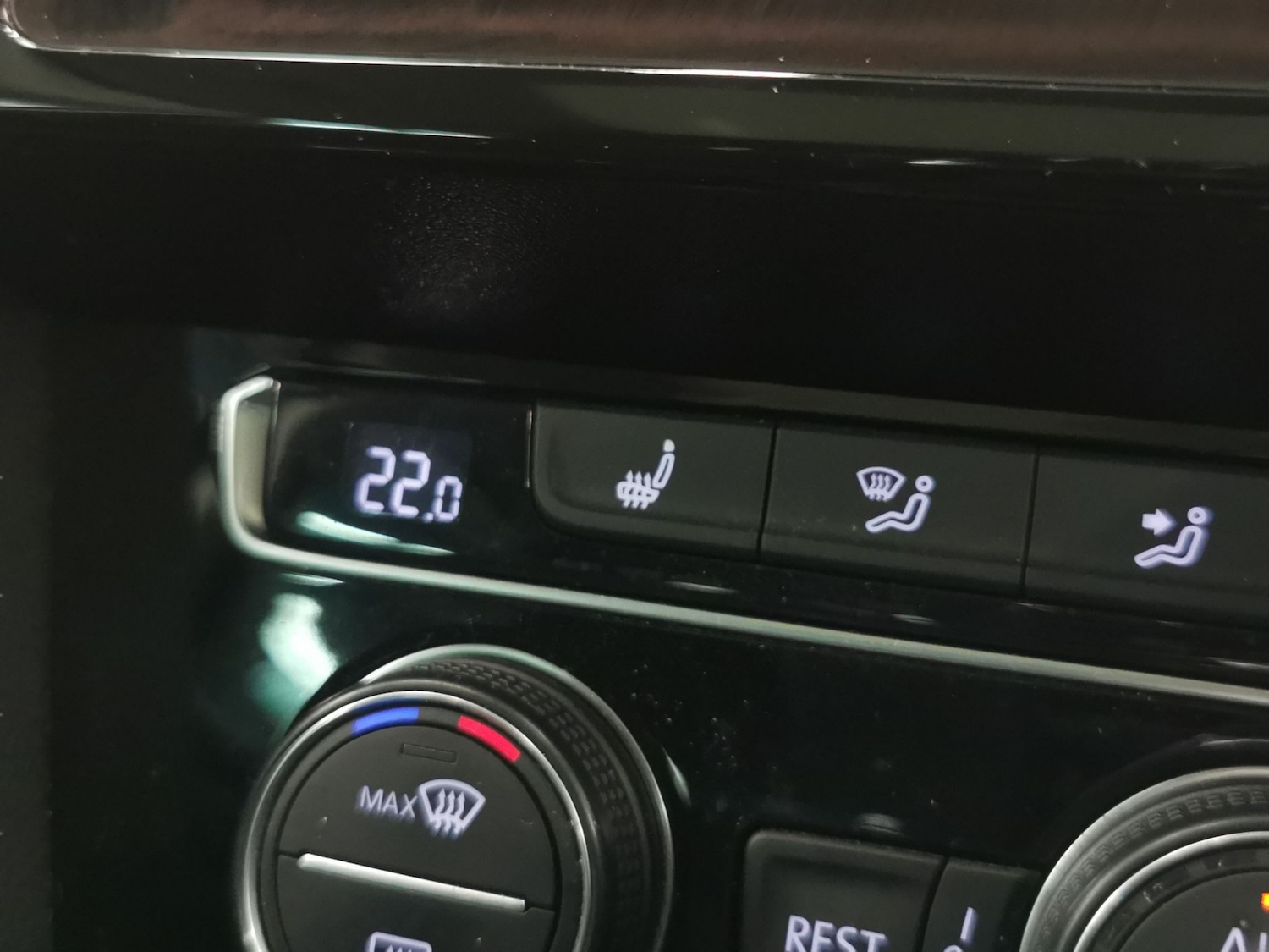 Used Volkswagen Passat 2018 for sale - 77340133: Photo 19