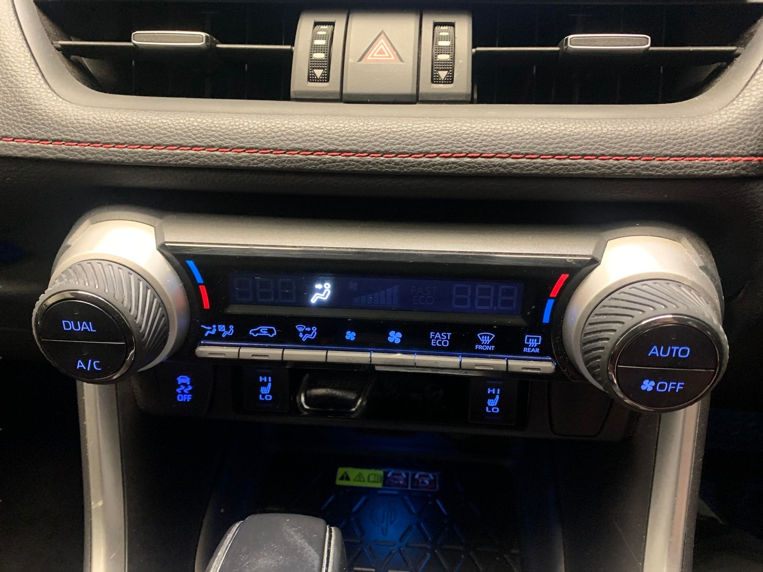 Used Toyota RAV4 2022 for sale - 77401457: Photo 17