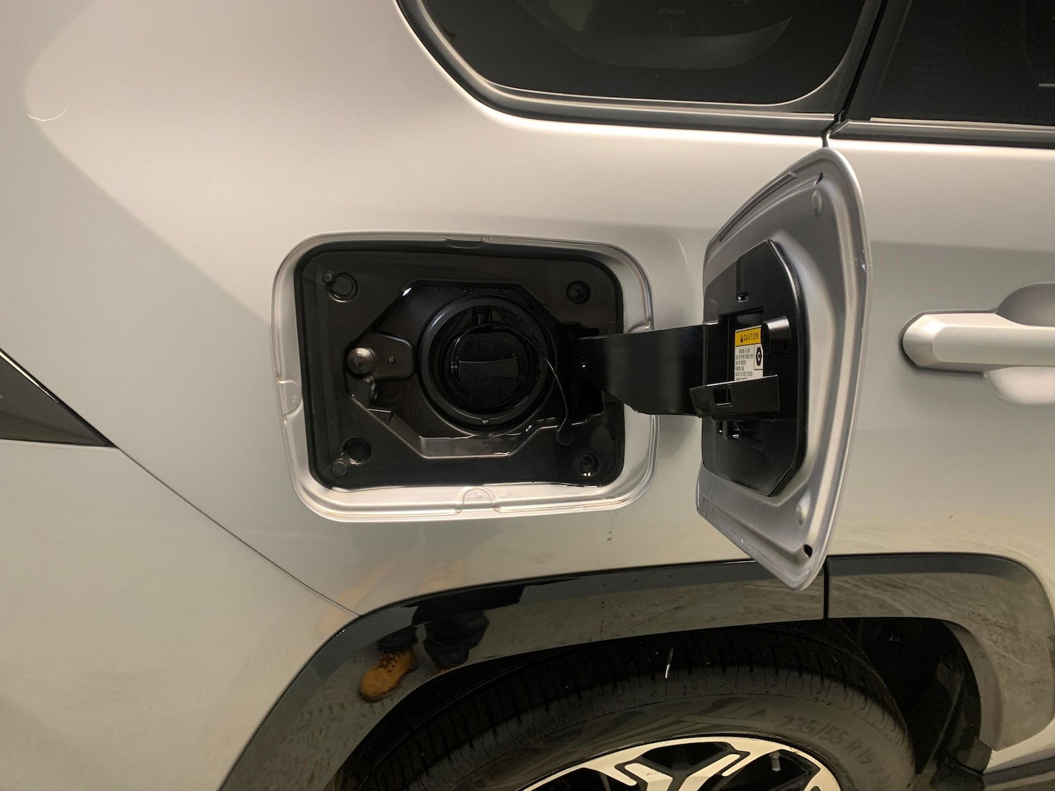 Used Toyota RAV4 2022 for sale - 77401457: Photo 28