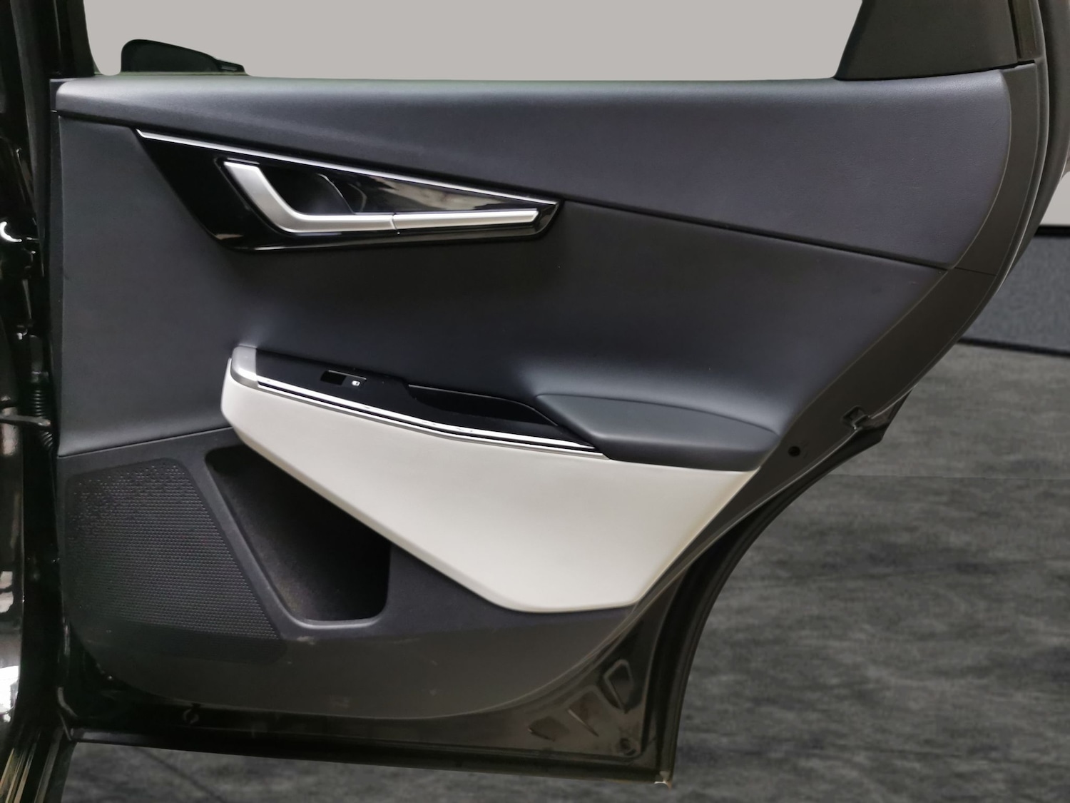 Used Kia EV6 2022 for sale - 78026939: Photo 29