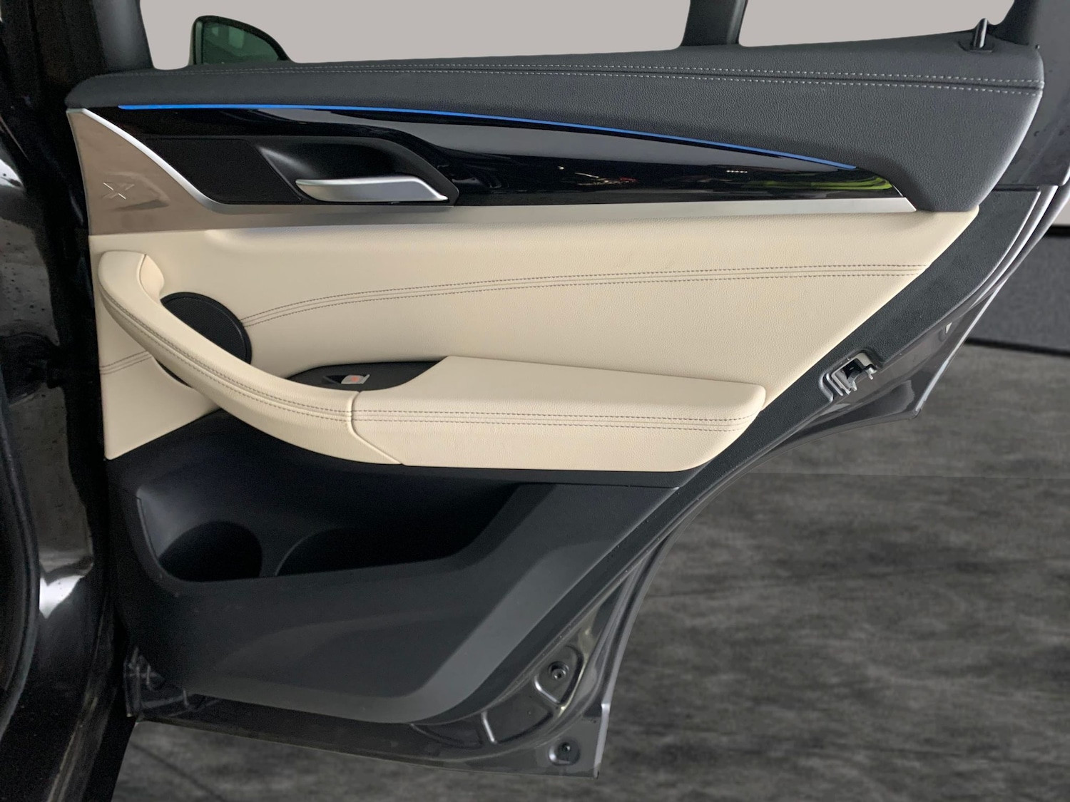 Used BMW iX3 for sale - 76969493: Photo 35